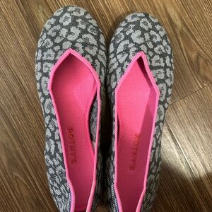 Rothy's Gray Patterned Flats with Pink Trim